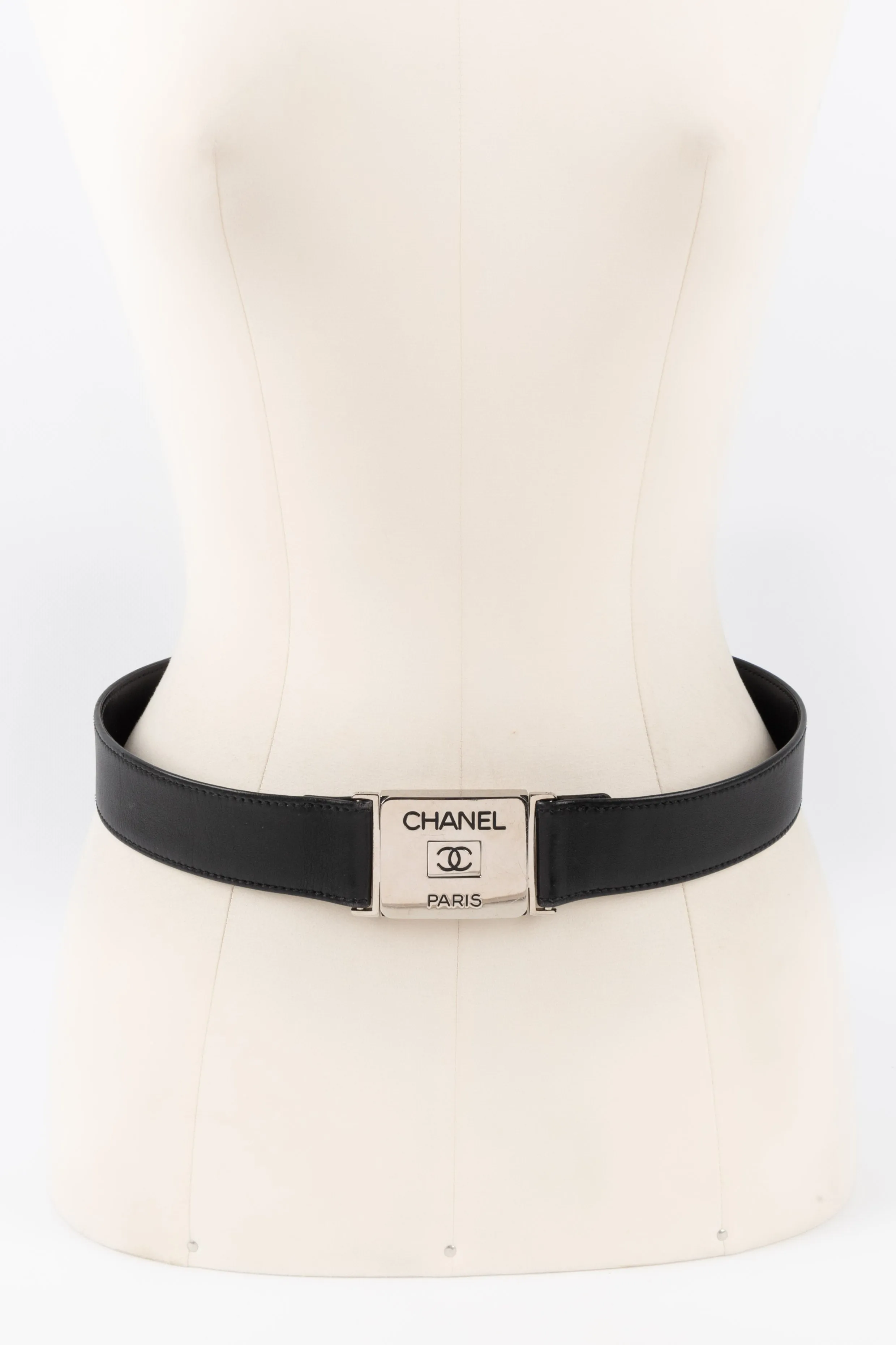 Ceinture en cuir Chanel Automne 1996